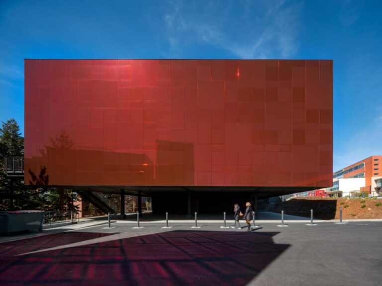 Best Museum Glazing United States: A Conservation & Technical